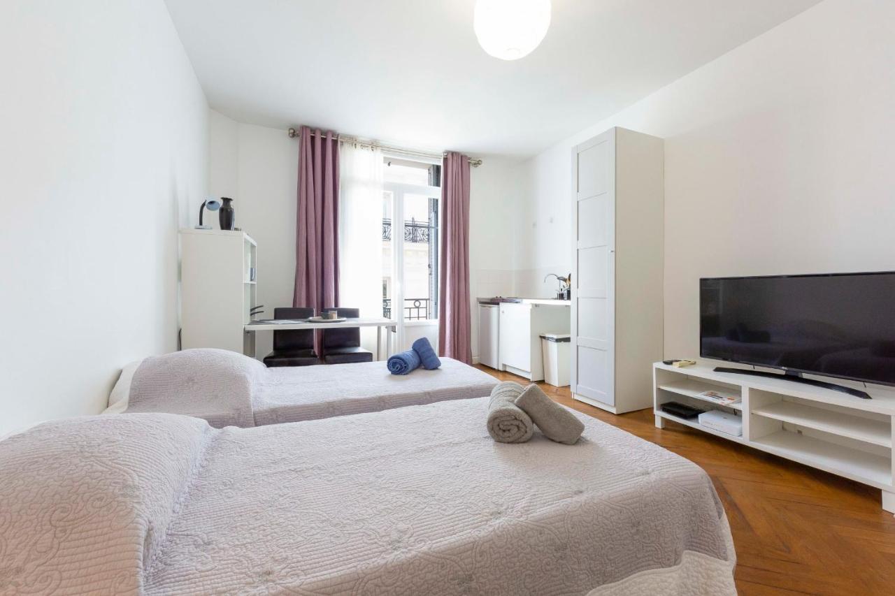Cosy Apartment 27 M2 In Rue D'Antibes And Croisette Cannes Exterior photo